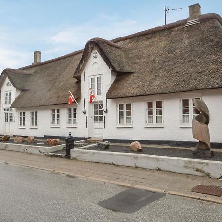Stunning Home In Hojer With Wifi Bagian luar foto